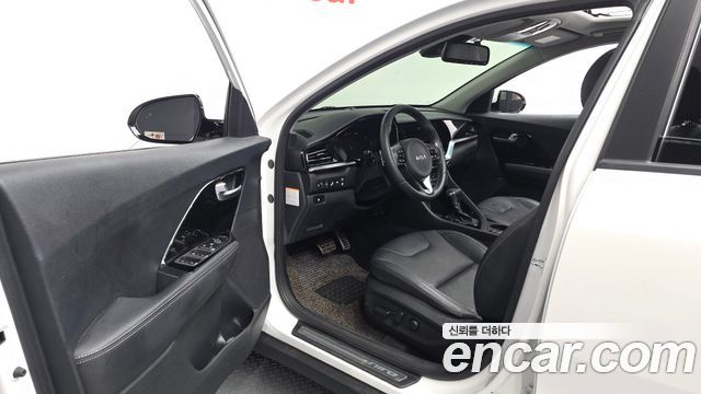 Kia Niro 2022 — photo 10