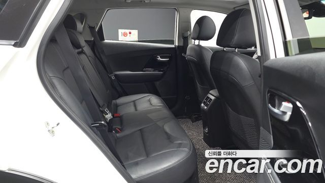 Kia Niro 2022 — photo 12