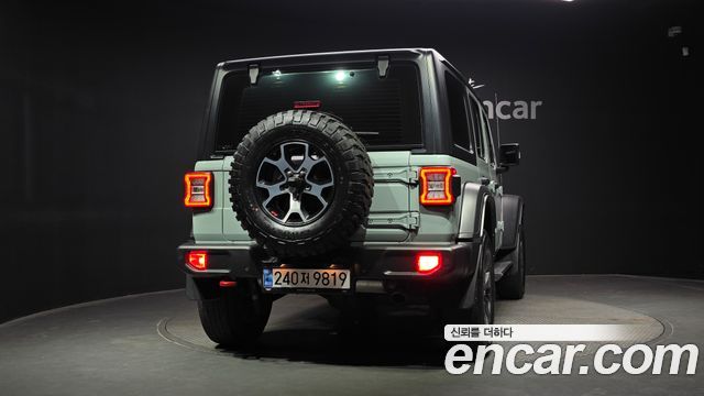 Jeep Wrangler 2023 — photo 4