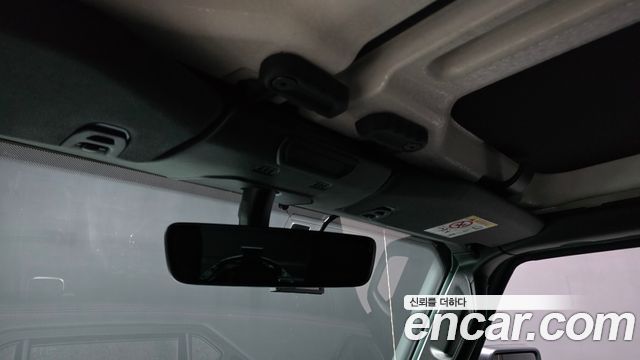 Jeep Wrangler 2023 — photo 23