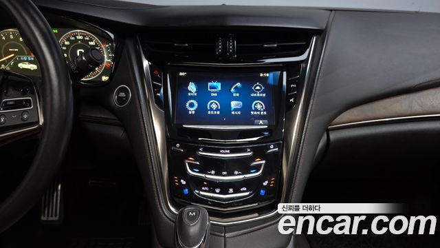 Cadillac CTS 2015 — photo 14