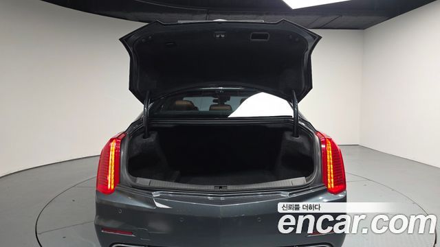 Cadillac CTS 2015 — photo 20