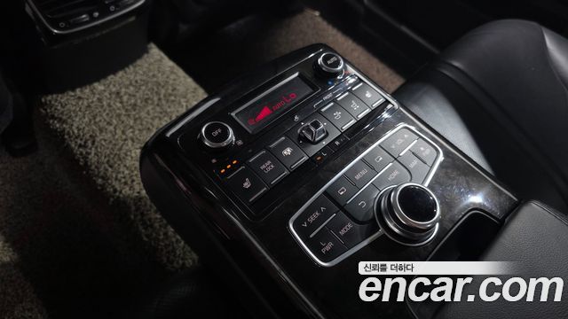 Kia K9 2014 — photo 18