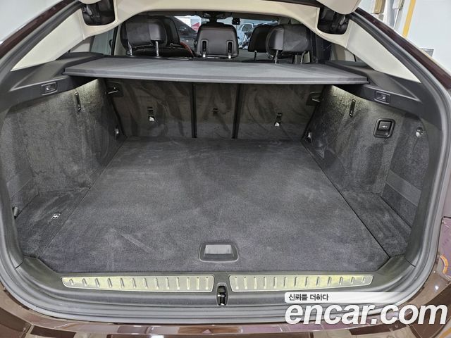 BMW Gran Turismo 2020 — photo 7