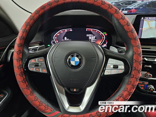 BMW Gran Turismo 2020 — photo 14
