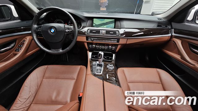 BMW 5-Series 2013 — photo 7