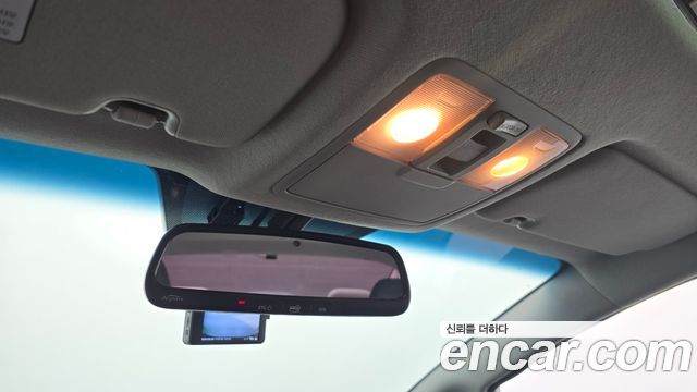 Kia K3 2015 — photo 21