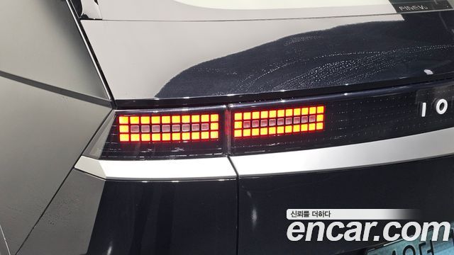 Hyundai Ioniq5 2023 — photo 9