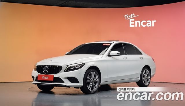 Mercedes-Benz C-Class 2020 — photo 1