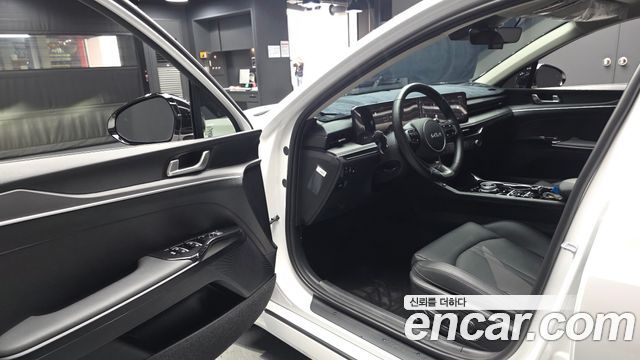 Kia K5 2026 — photo 13