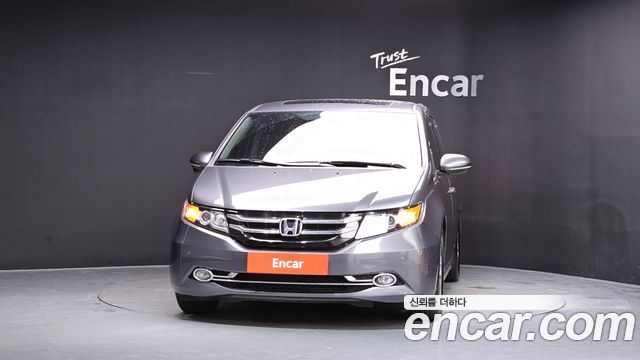 Honda Odyssey 2016 — photo 3
