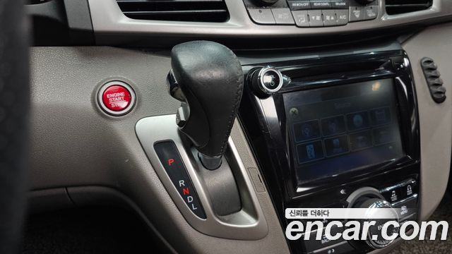 Honda Odyssey 2016 — photo 9