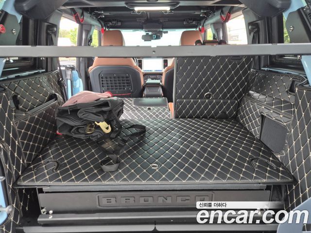 Ford Bronco 2023 — photo 12