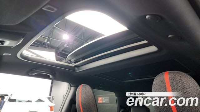 Mini Cooper 2025 — photo 24