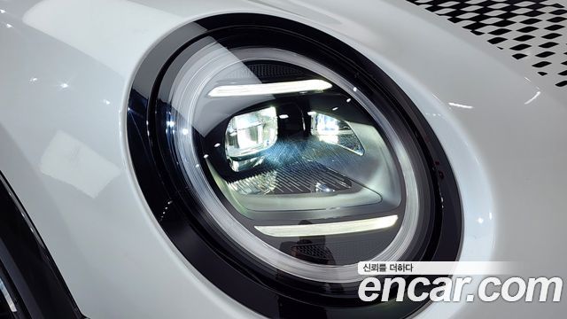 Mini Cooper 2025 — photo 8