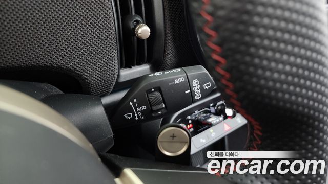 Mini Cooper 2025 — photo 28