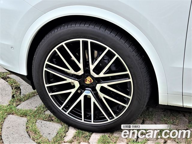 Porsche Cayenne 2024 — photo 5