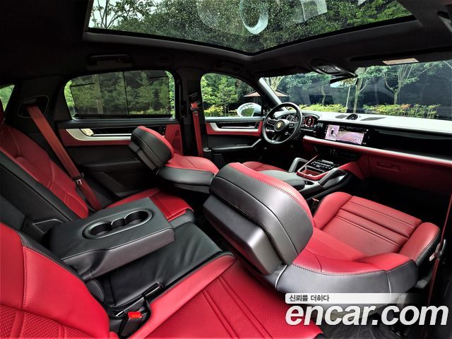 Porsche Cayenne 2024 — photo 7