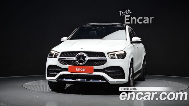 Mercedes-Benz GLE-Class 2022 — photo 3