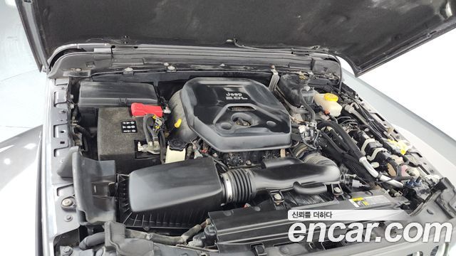Jeep Wrangler 2019 — photo 6