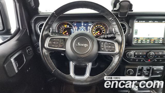 Jeep Wrangler 2019 — photo 19