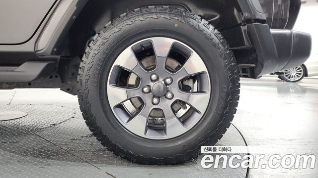 Jeep Wrangler 2019 — photo 7