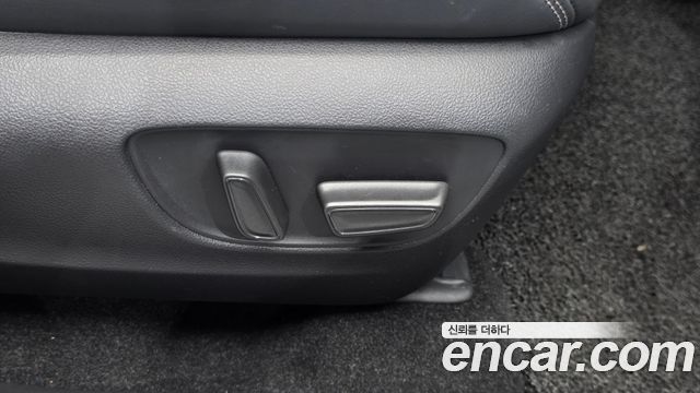 Toyota RAV4 2024 — photo 31