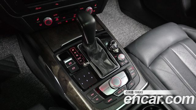 Audi A6 2018 — photo 12
