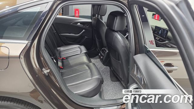 Audi A6 2018 — photo 18