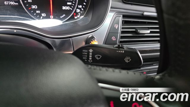 Audi A6 2018 — photo 30