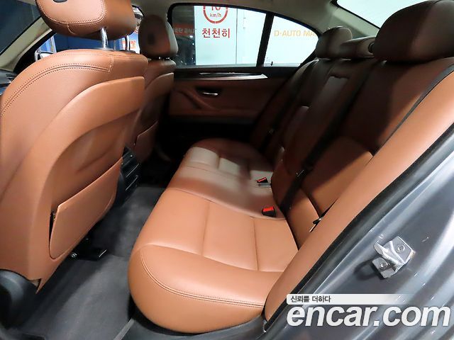 BMW 5-Series 2014 — photo 7