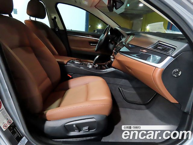BMW 5-Series 2014 — photo 8