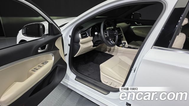 Genesis G70 2025 — photo 13