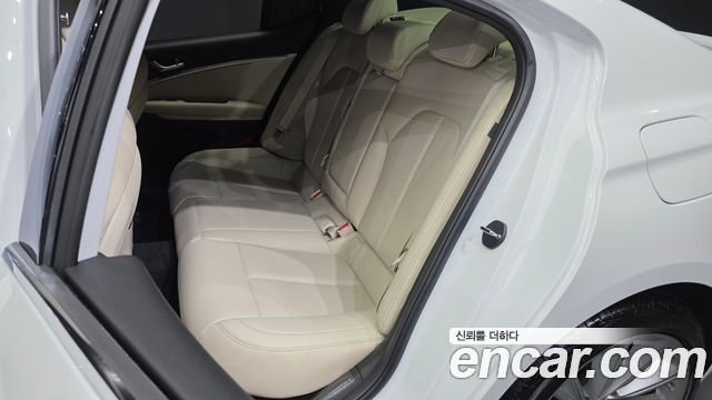 Genesis G70 2025 — photo 16