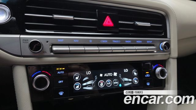 Genesis G70 2025 — photo 27