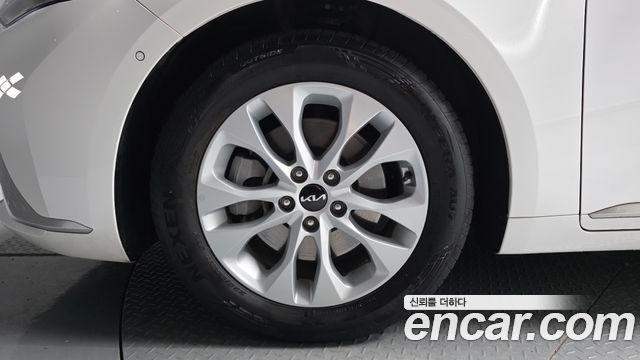 Kia K8 2022 — photo 5