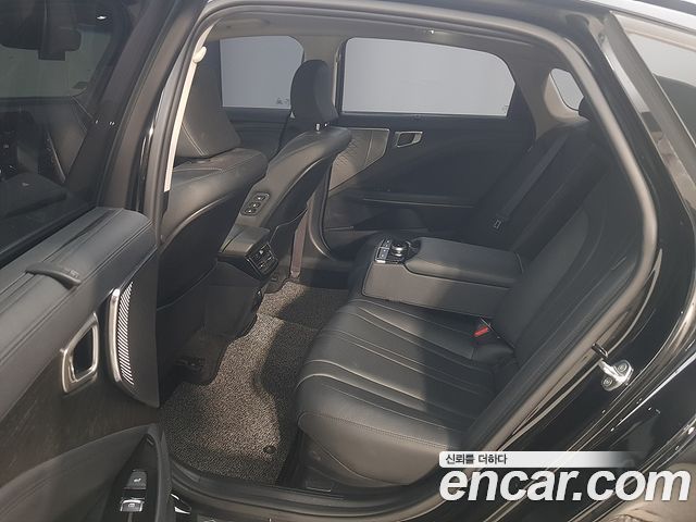 Kia K8 2022 — photo 11