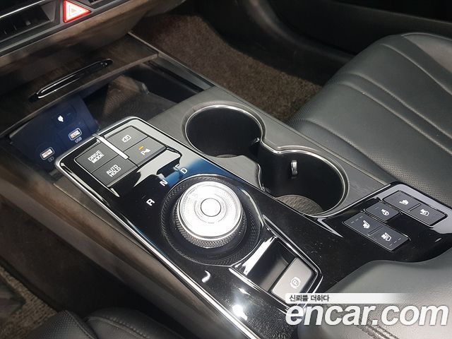 Kia K8 2022 — photo 12