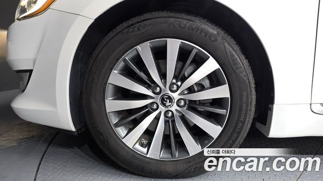 Kia K7 2012 — photo 5