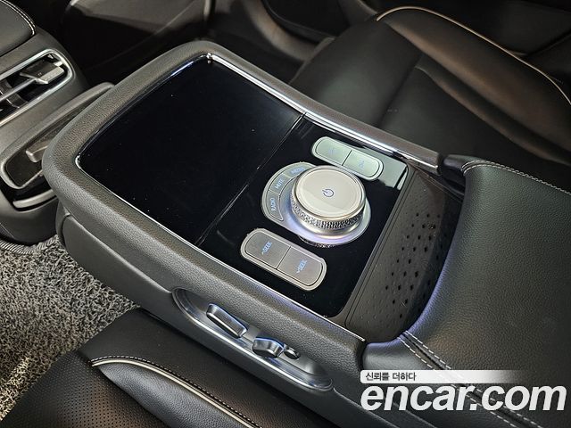 Genesis G90 2022 — photo 14