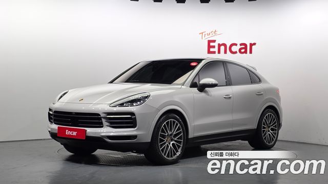 Porsche Cayenne 2023 — photo 1
