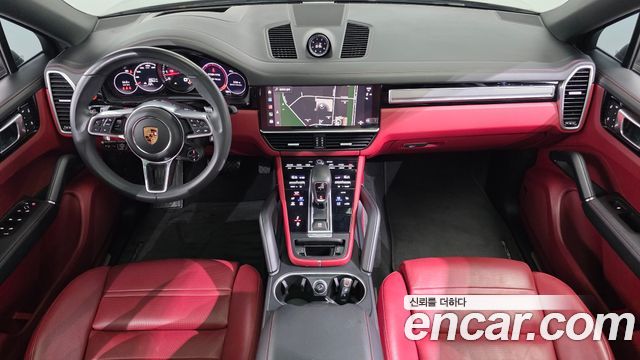 Porsche Cayenne 2023 — photo 10