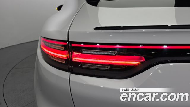Porsche Cayenne 2023 — photo 9