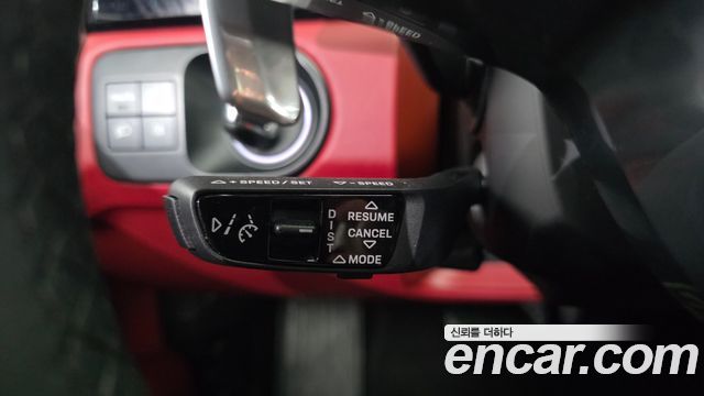 Porsche Cayenne 2023 — photo 29