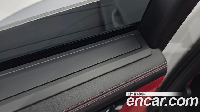 Porsche Cayenne 2023 — photo 30