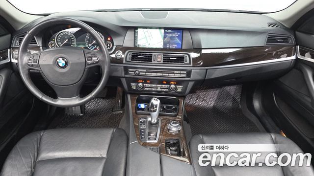 BMW 5-Series 2013 — photo 7