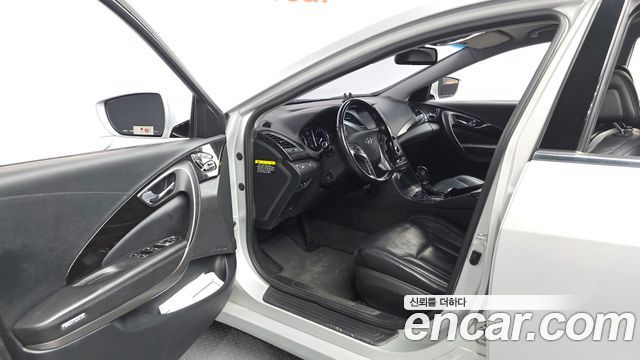 Hyundai Grandeur 2017 — photo 10