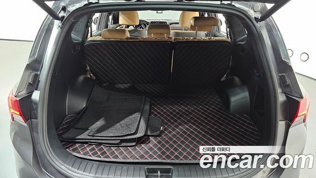 Hyundai Santafe 2021 — photo 25