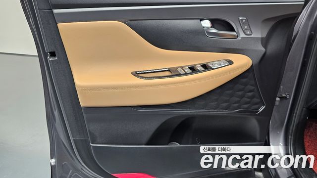 Hyundai Santafe 2021 — photo 14