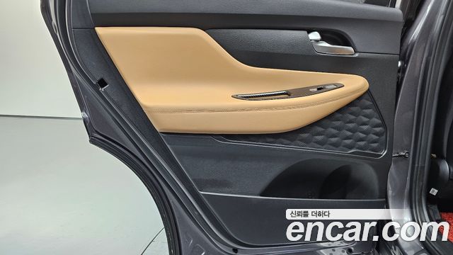 Hyundai Santafe 2021 — photo 15